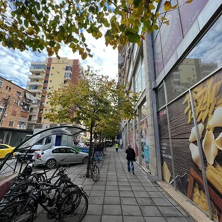 Luxury Center Observatori Apartamento Tirana