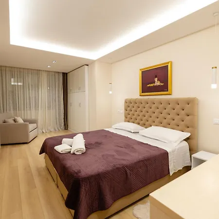 Luxury Center Observatori Apartamento Tirana