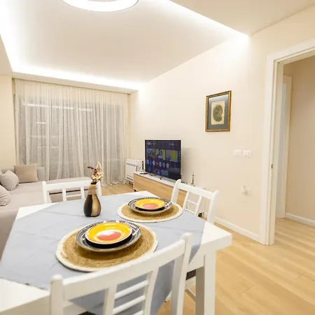 Luxury Center Observatori * Tirana