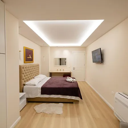 Luxury Center Observatori Apartmán *