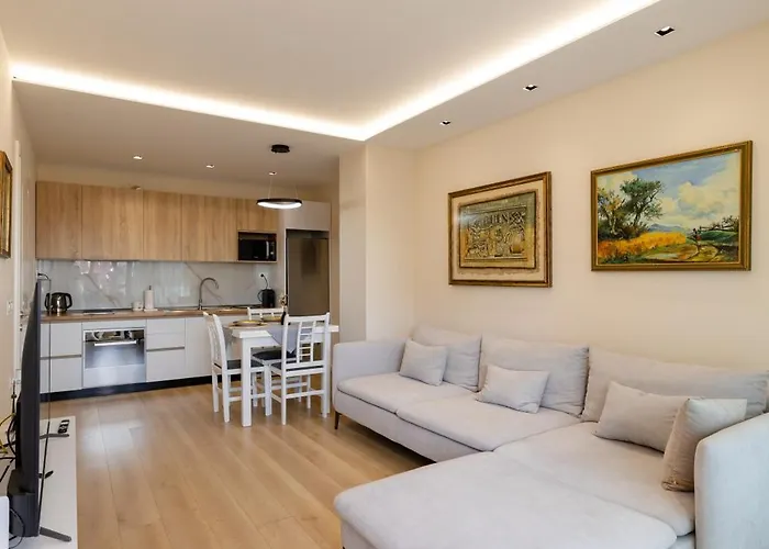 Luxury Center Observatori דירה טיראנה