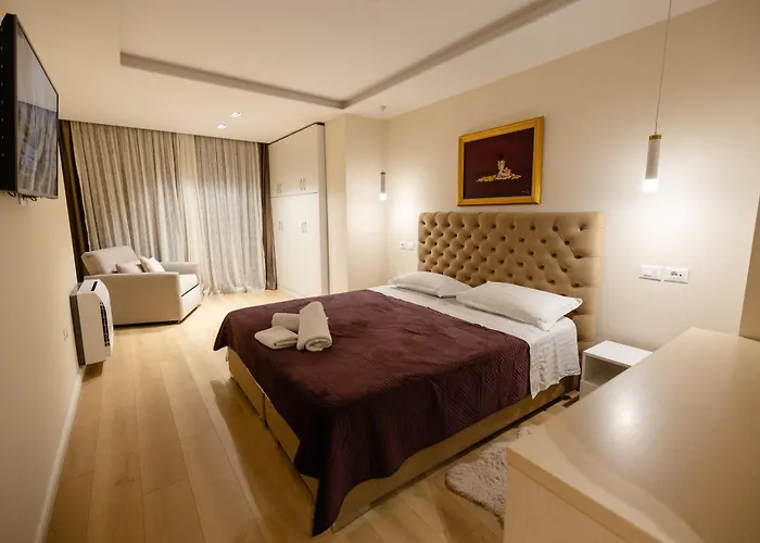 Luxury Center Observatori דירה *