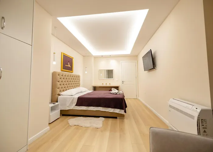 Luxury Center Observatori Apartment *